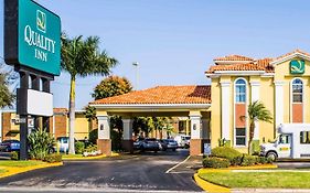 Quality Inn Airport - Cruise Port