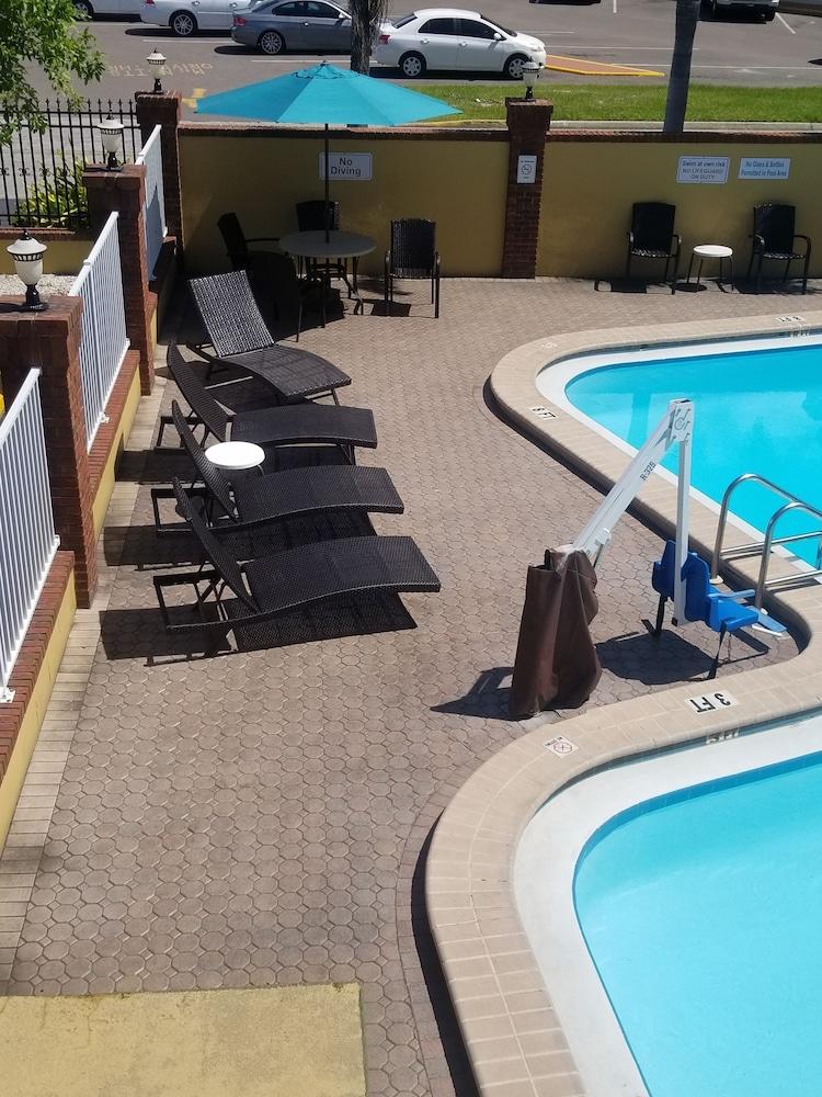 Quality Inn Airport - Cruise Port Tampa Esterno foto