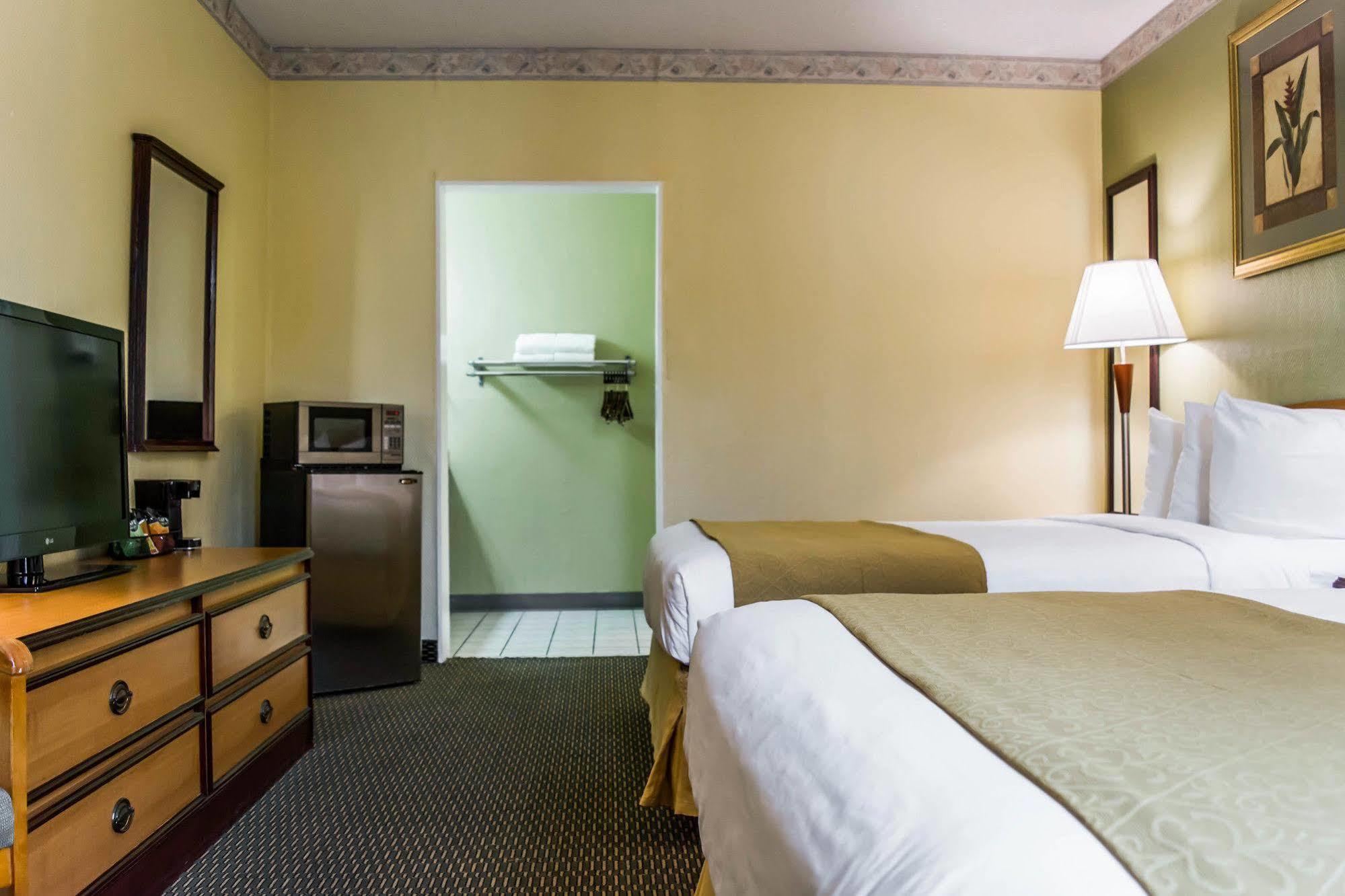 Quality Inn Airport - Cruise Port Tampa Esterno foto